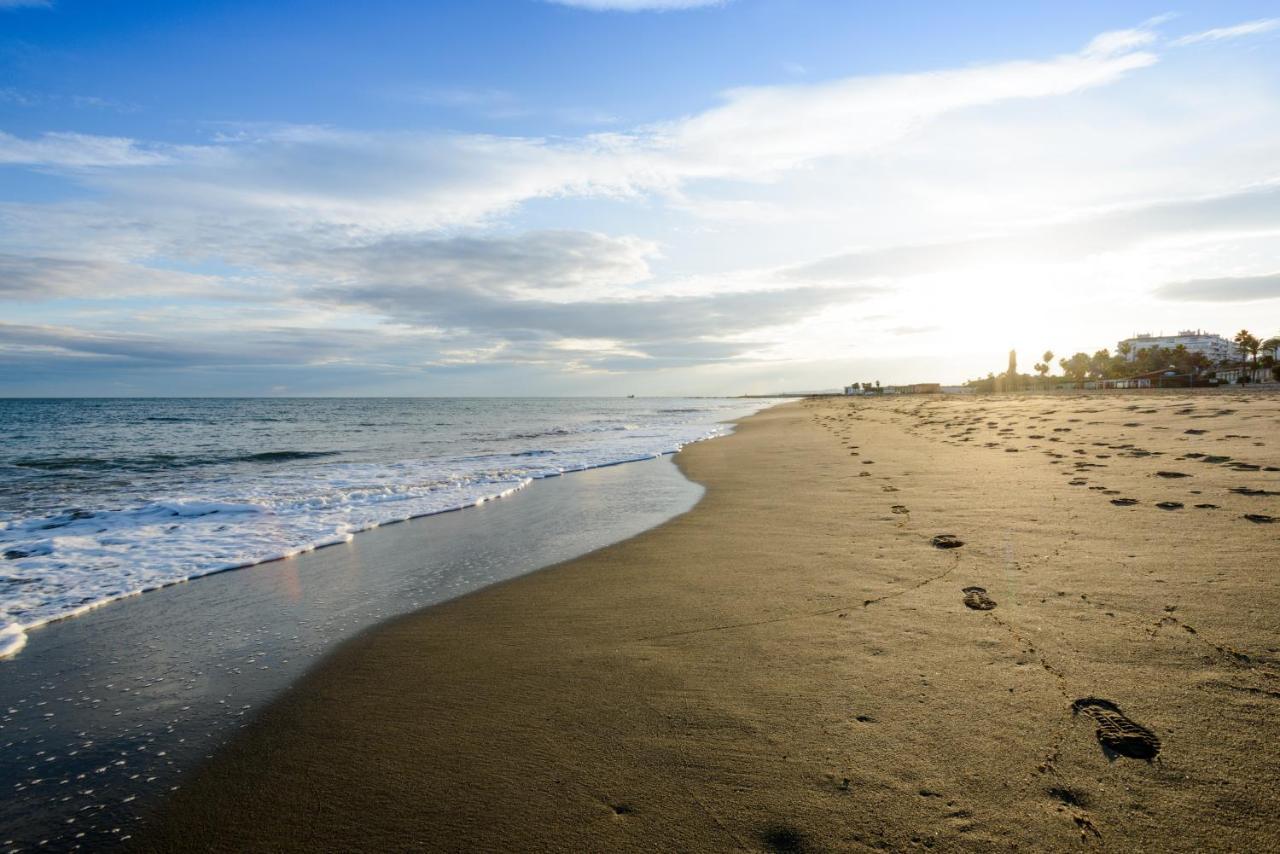 Loving Estepona Lägenhet Exteriör bild
